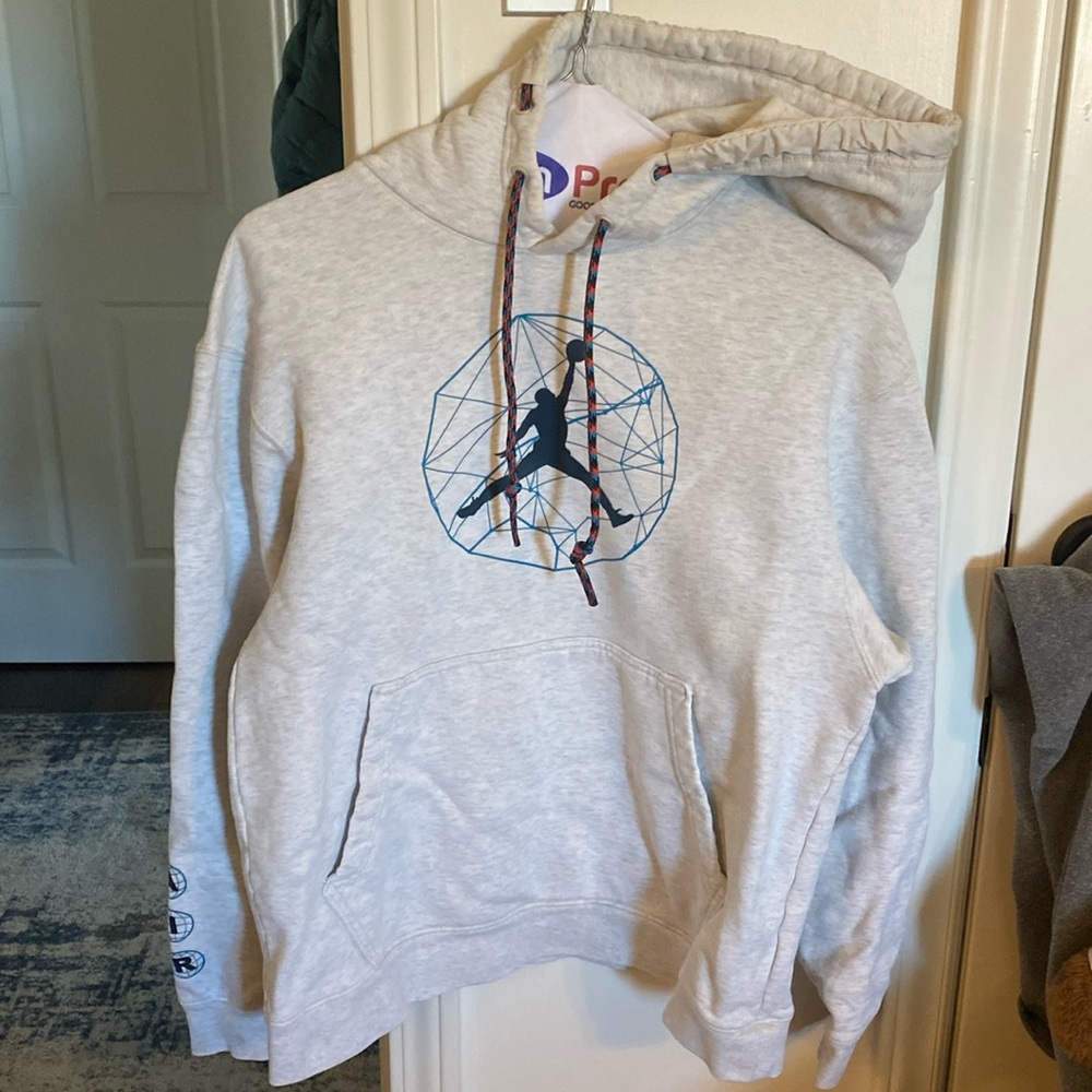 Men’s Nike Hoodie size small